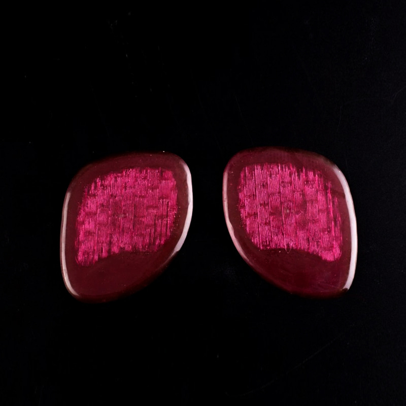 Οι γυναίκες χρησιμοποιούν μαξιλάρι μπροστινού ποδιού